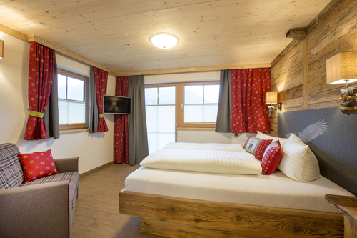 Schlafzimmer im Appartement Adlerhorst (c) Photoart Faistauer (Naturdorf Oberkühnreit)